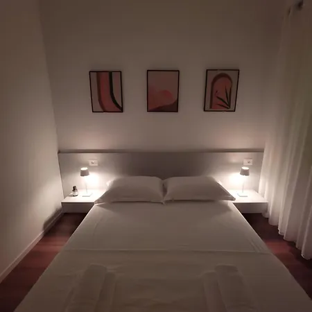 Zani's 1 Tirana
