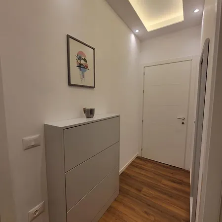 Zani's 1 Apartman Tirana